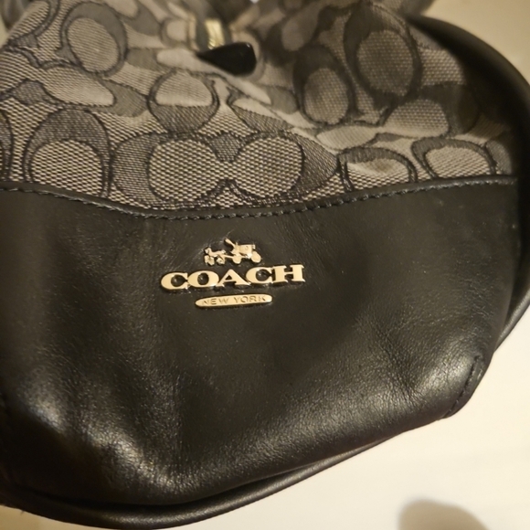 "Coach Phoebe Shoulder Bag F36424 Smoke Black Signature Canvas with Leather Trim - Picture 11 of 14